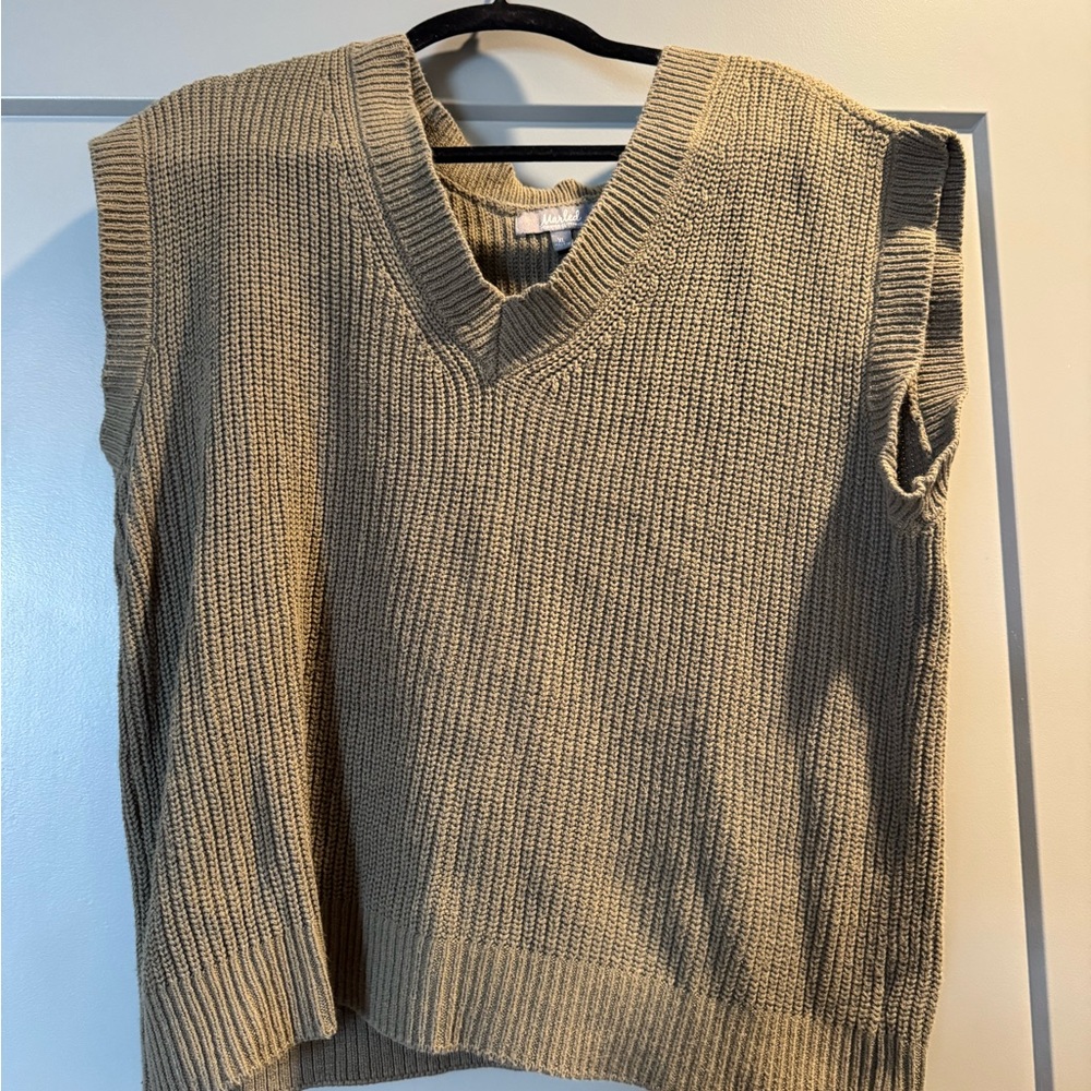 Marled Army Green Sweater Vest sized XL